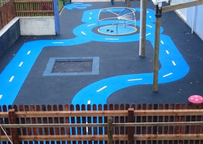 Road play markings surfacing