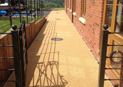 Resin Bound Gravel Surfacing
